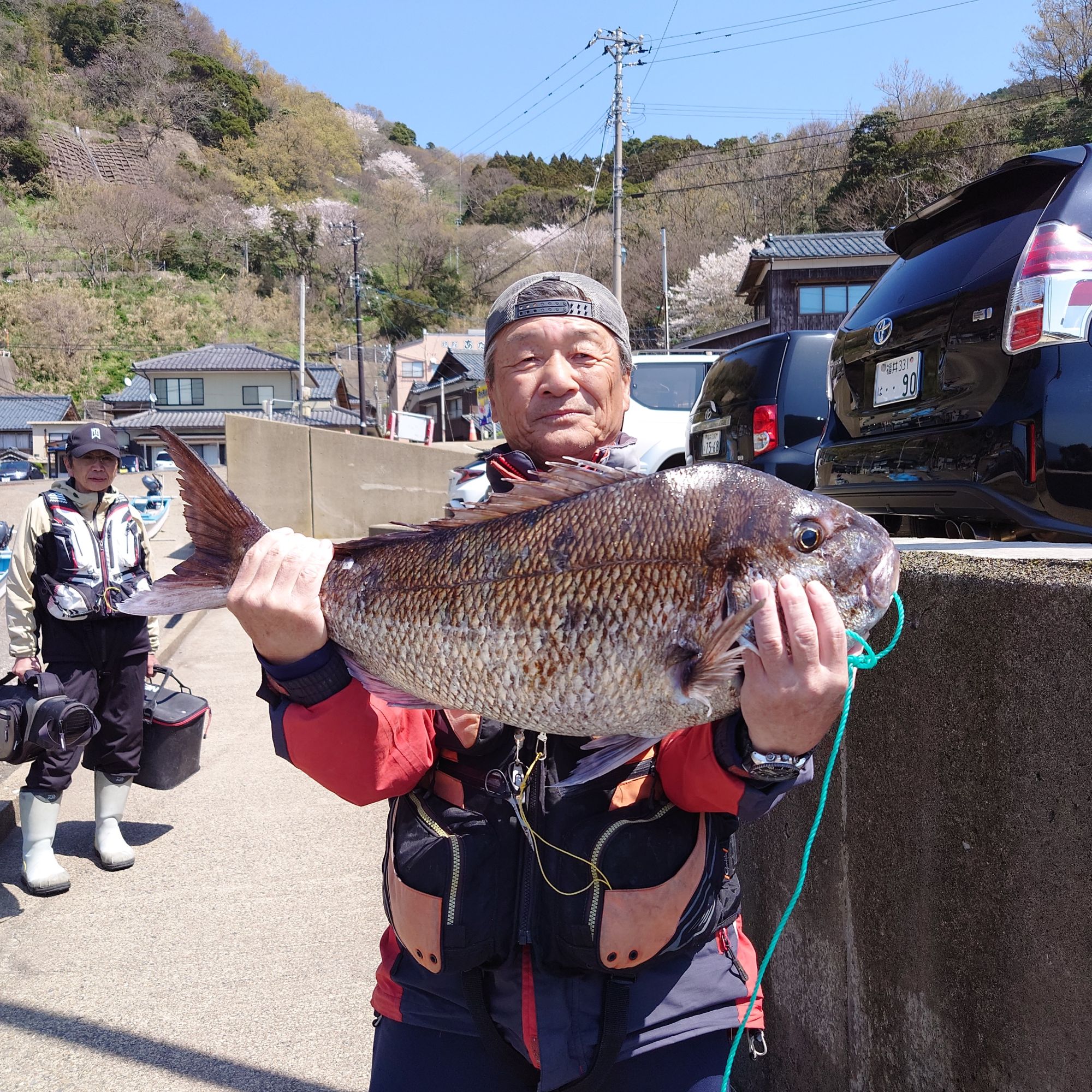 真鯛77ｃｍでした。