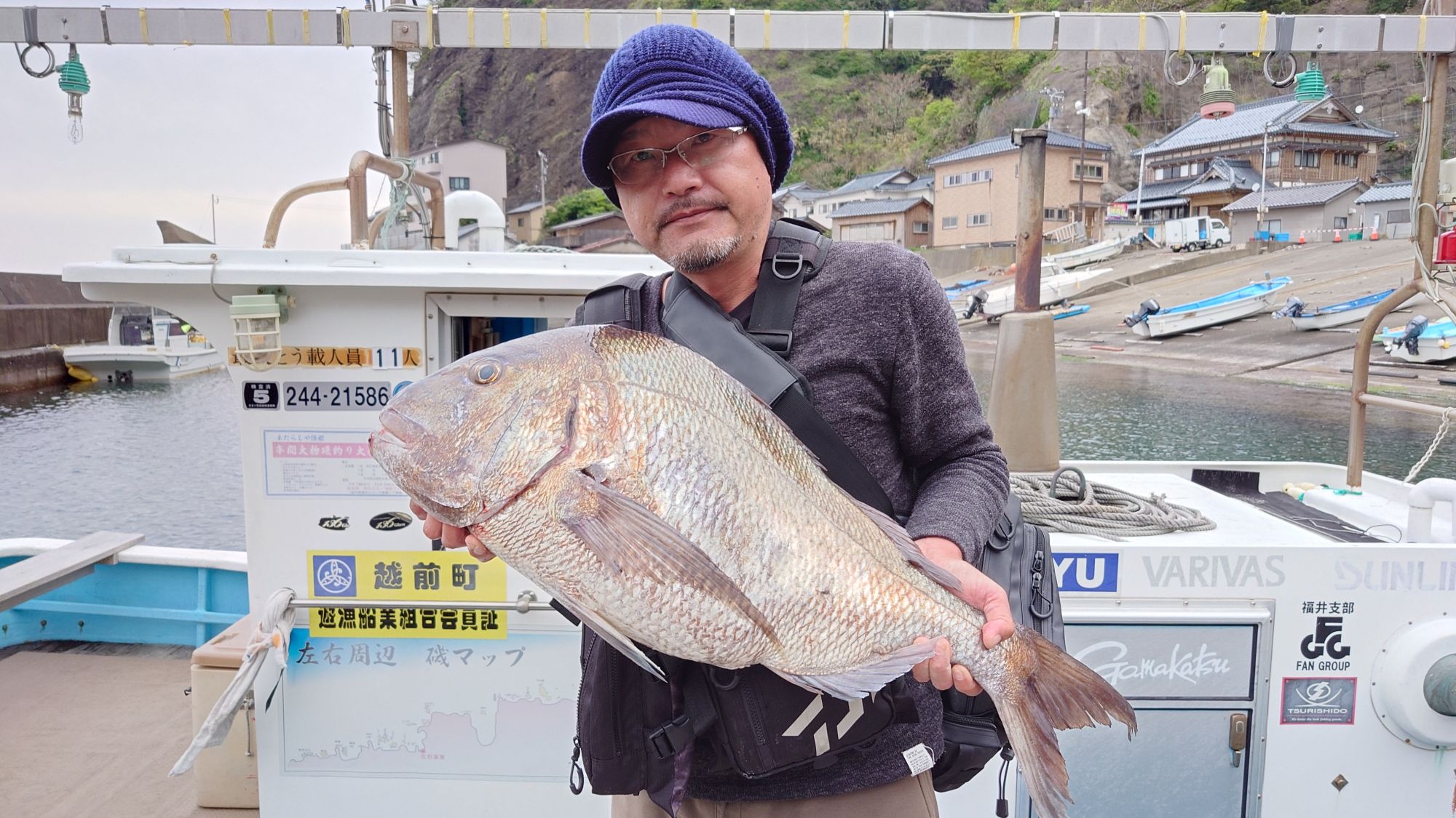 真鯛、85ｃｍでした。